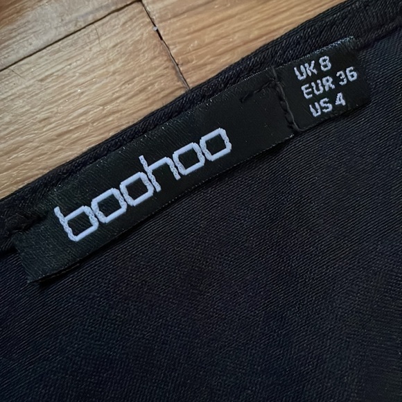 𝙲𝚘𝚝𝚝𝚘𝚗 𝚛𝚞𝚏𝚏𝚕𝚎 𝚠𝚛𝚊𝚙 𝚍𝚛𝚎𝚜𝚜 - Picture 2 of 4